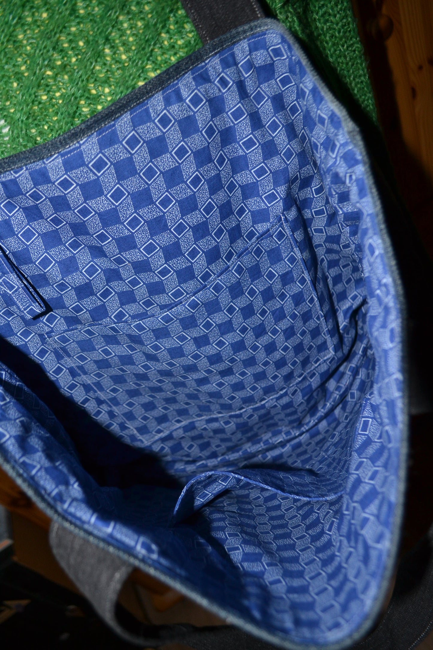 luxuriöse große Tragetasche in Jeans&blau