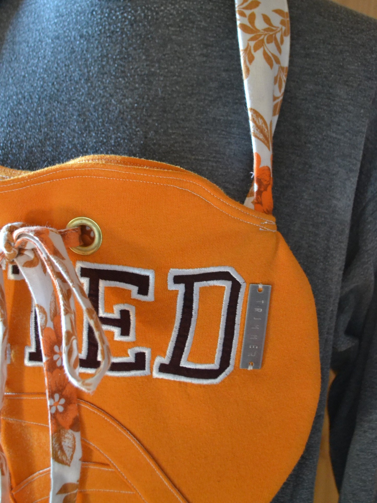 Herzerl-Tasche Matching Set mit Geldbörse "orange-united"