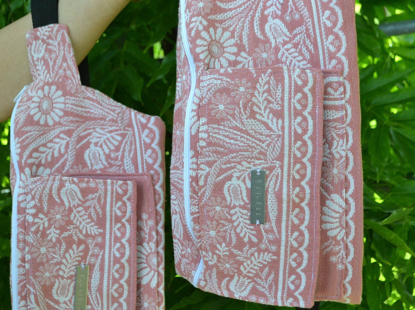Bauchtasche rosè-weiß