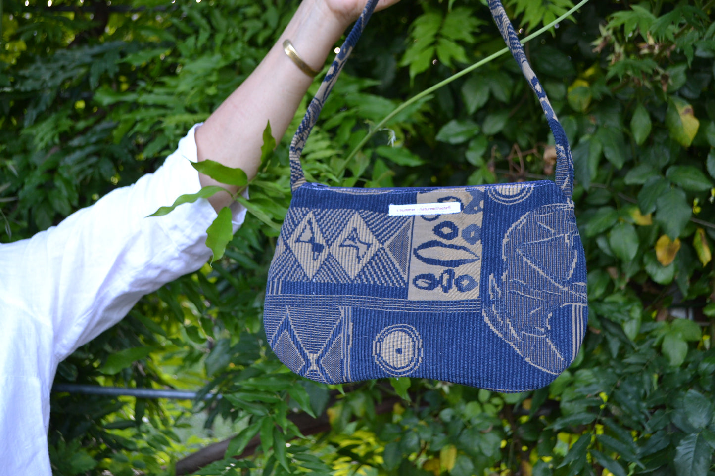 Handtasche "wave" in dunkelblau