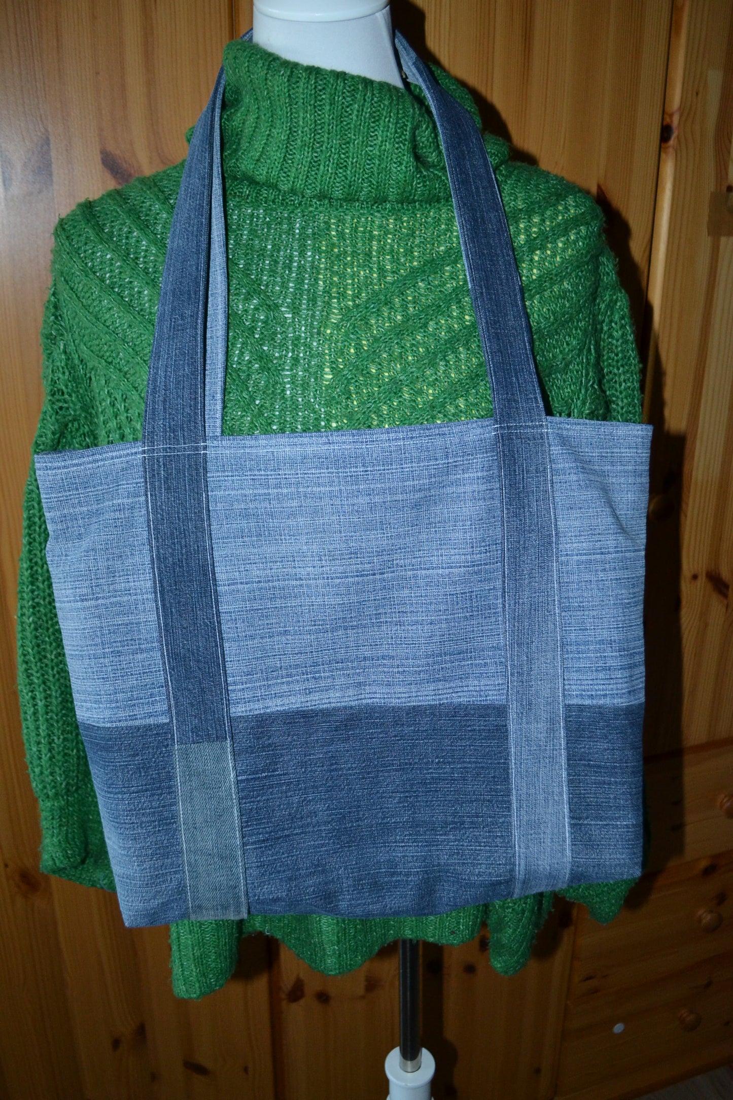luxuriöse große Tragetasche in Jeans&lila