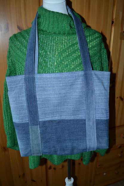 luxuriöse große Tragetasche in Jeans&lila