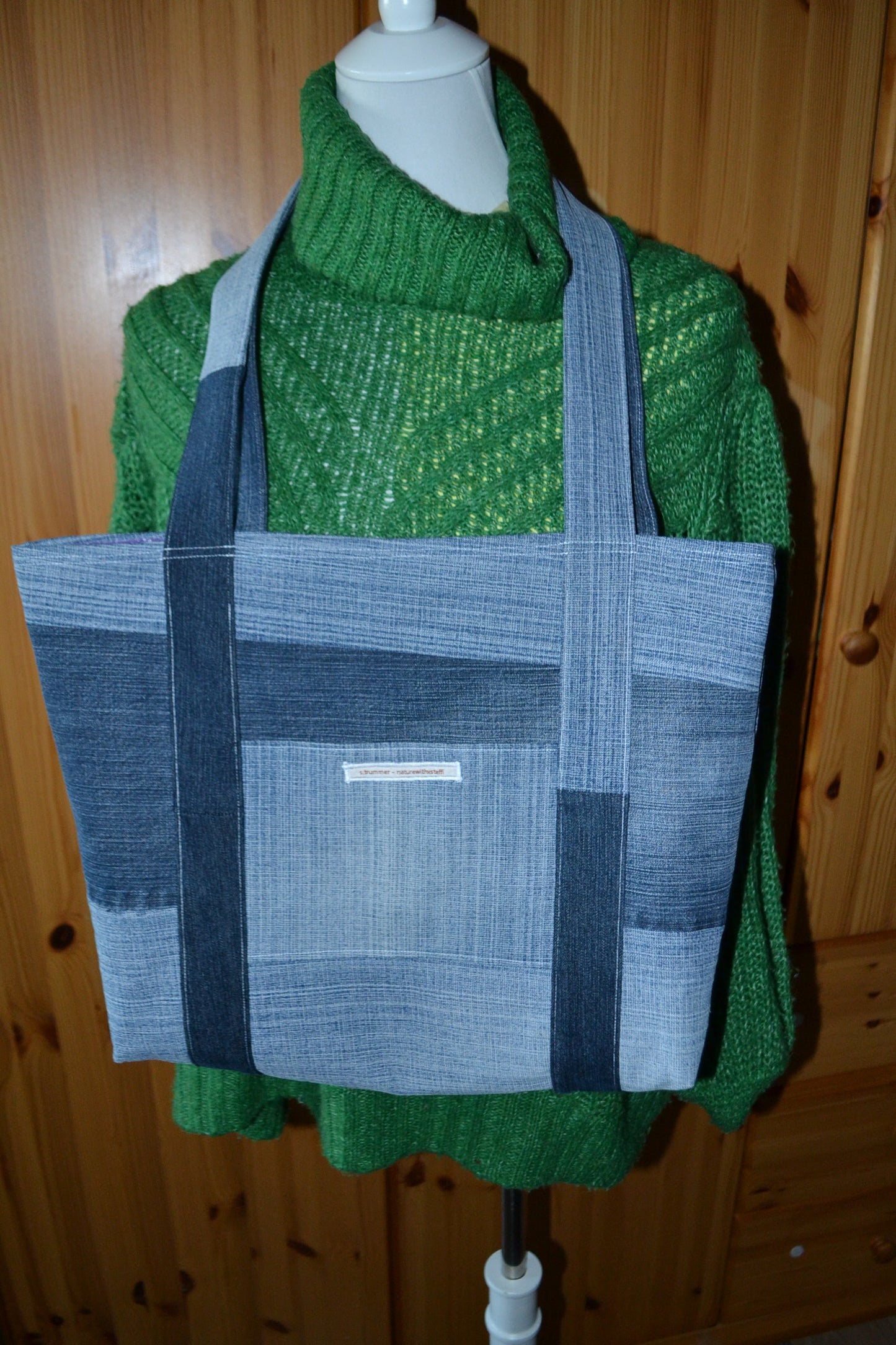 luxuriöse große Tragetasche in Jeans&lila