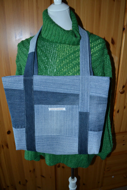 luxuriöse große Tragetasche in Jeans&lila