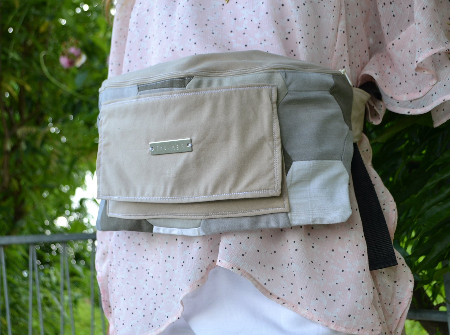 Bauchtasche "Bienenwaben grey-mixed"