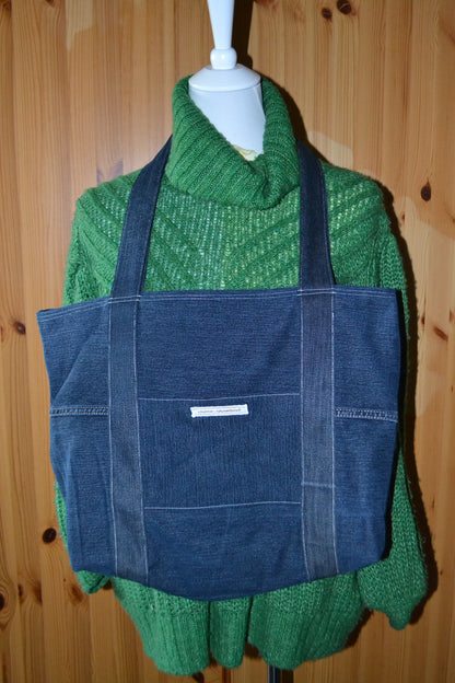 luxuriöse große Tragetasche in Jeans&rot-grün