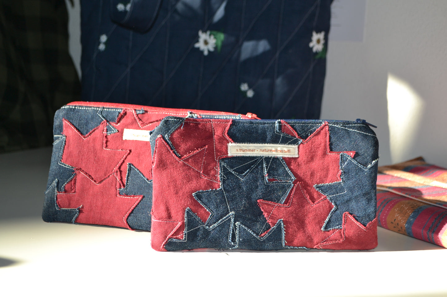Federmäppchen in "upcycle stars"