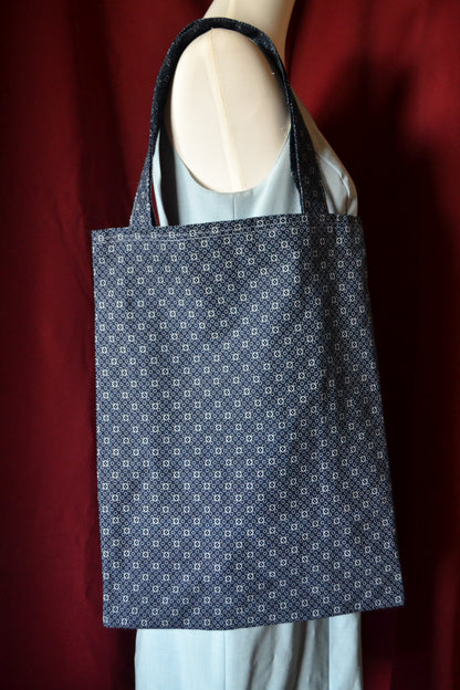 Tragetasche "blau Muster mit Stickerei"