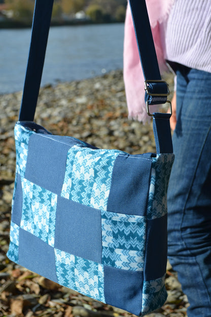 Handtasche p.u.b. in Blau Patchwork