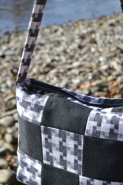 Handtasche p.u.b. in schwarz-weiß Patchwork