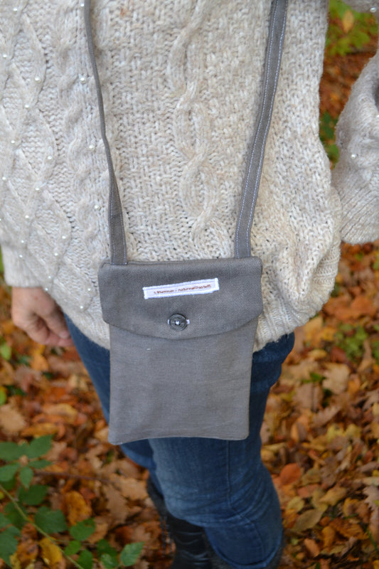 Handytasche grau in Jeans