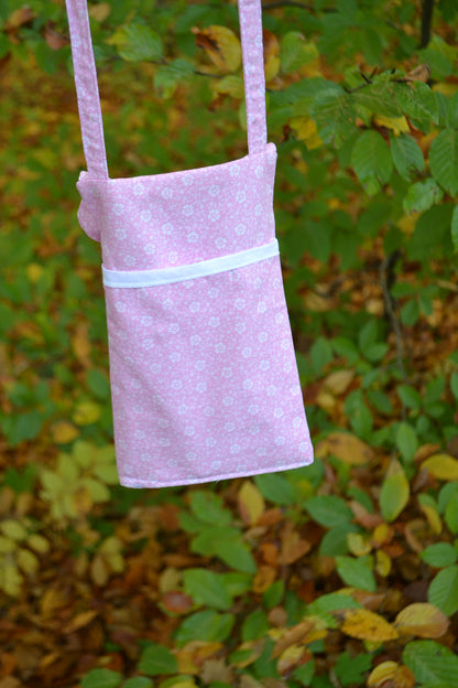 Handytasche weiße Blumen auf Rosa